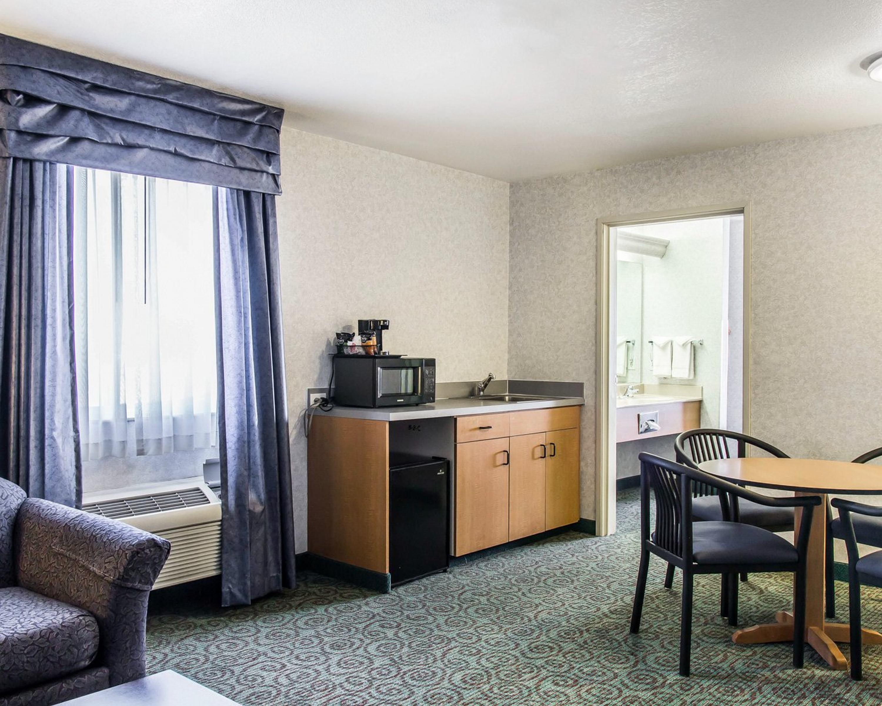 Quality Inn & Suites Denver Airport - Gateway Park Aurora Exteriör bild