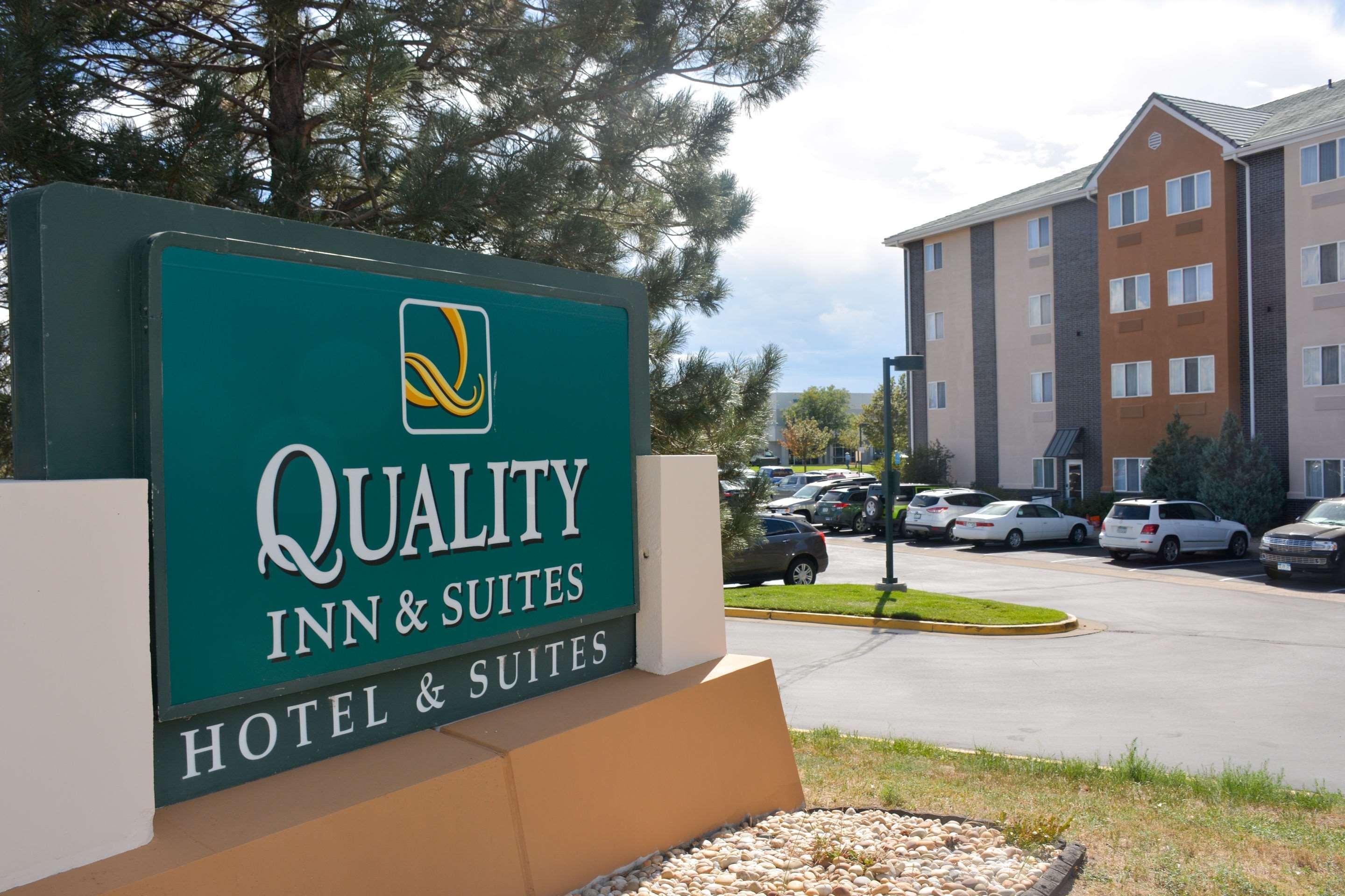 Quality Inn & Suites Denver Airport - Gateway Park Aurora Exteriör bild