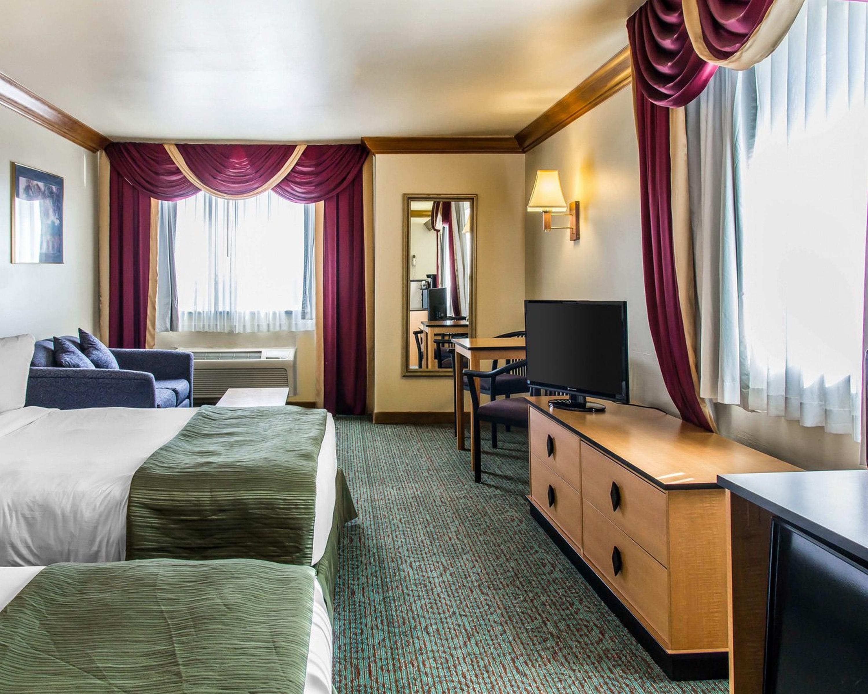 Quality Inn & Suites Denver Airport - Gateway Park Aurora Exteriör bild