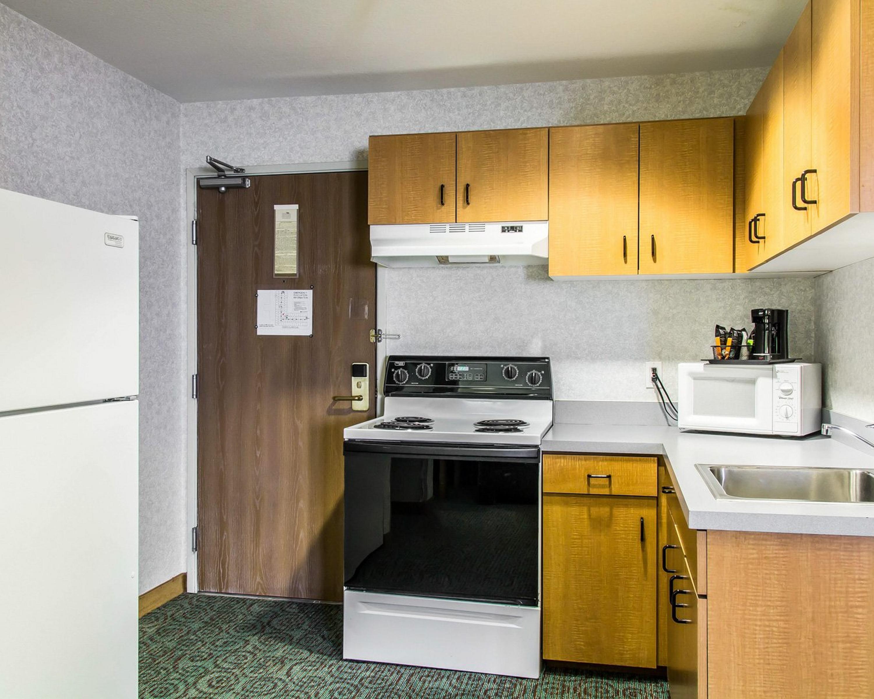 Quality Inn & Suites Denver Airport - Gateway Park Aurora Exteriör bild