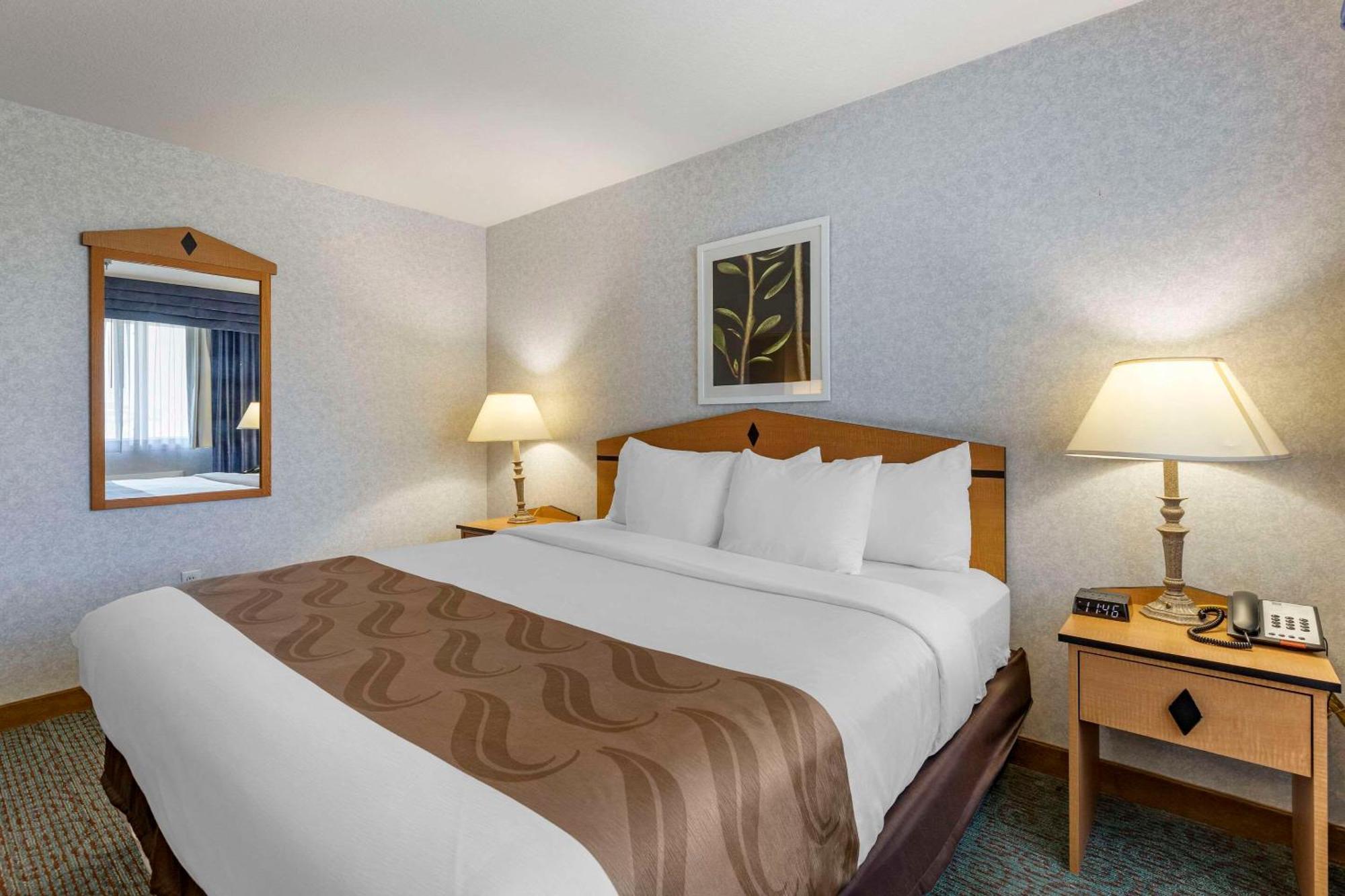 Quality Inn & Suites Denver Airport - Gateway Park Aurora Exteriör bild