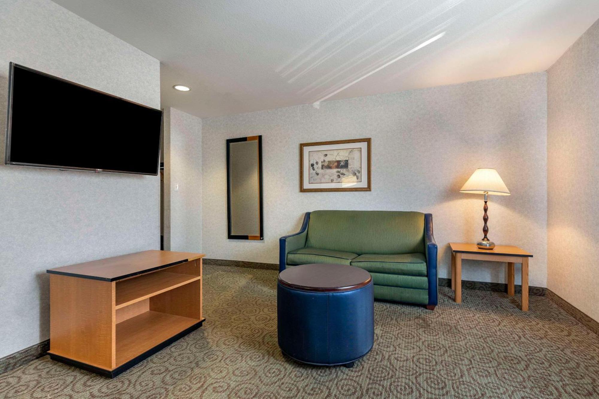 Quality Inn & Suites Denver Airport - Gateway Park Aurora Exteriör bild