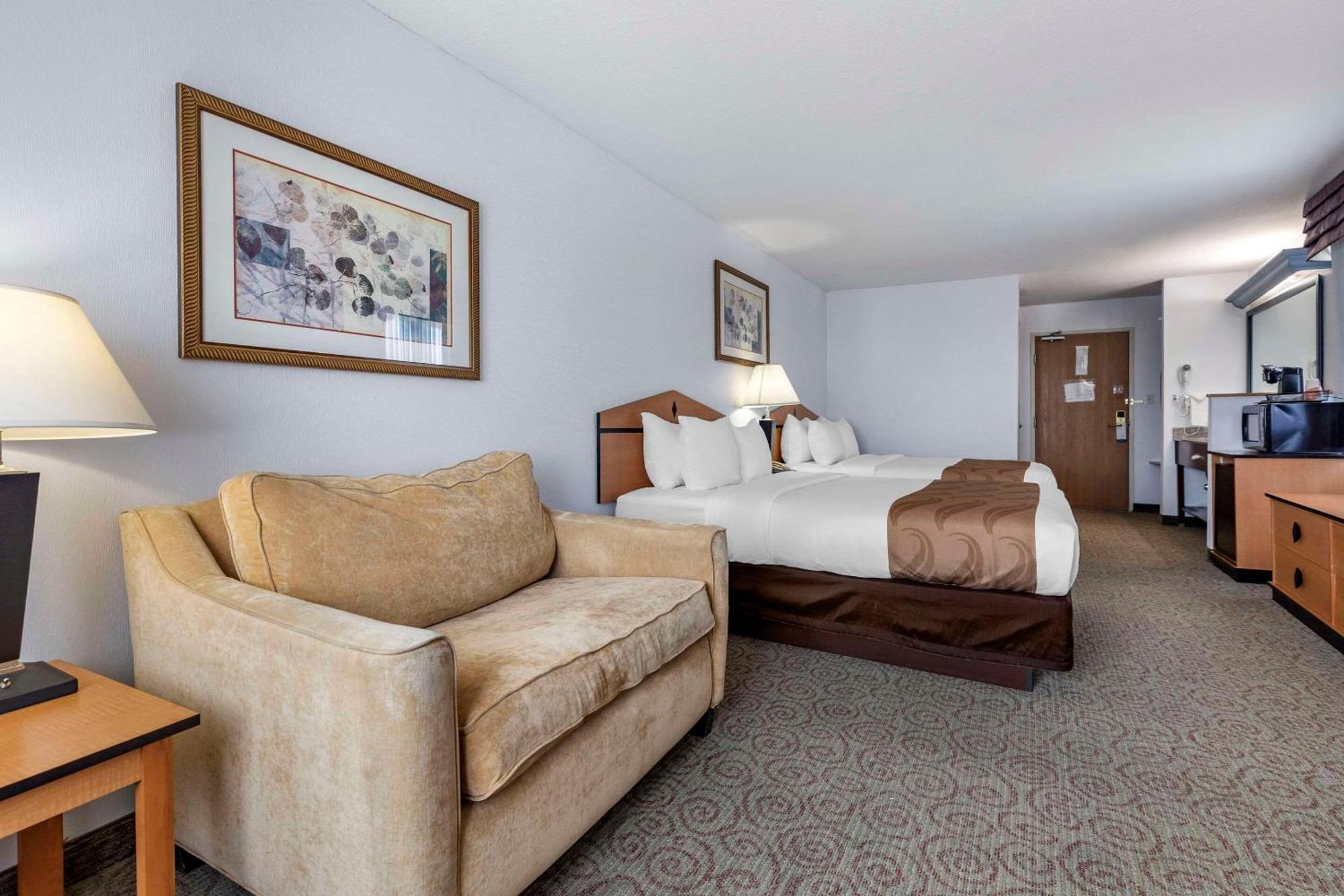 Quality Inn & Suites Denver Airport - Gateway Park Aurora Exteriör bild